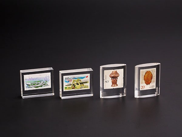 亞克力無縫熱壓展示臺(tái) BY-BP09